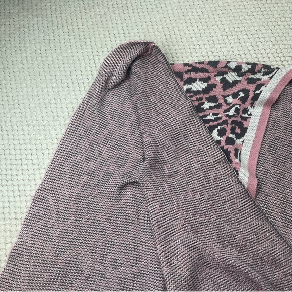 Umgee Pink and Black Leopard Print Poncho - Picture 5 of 8